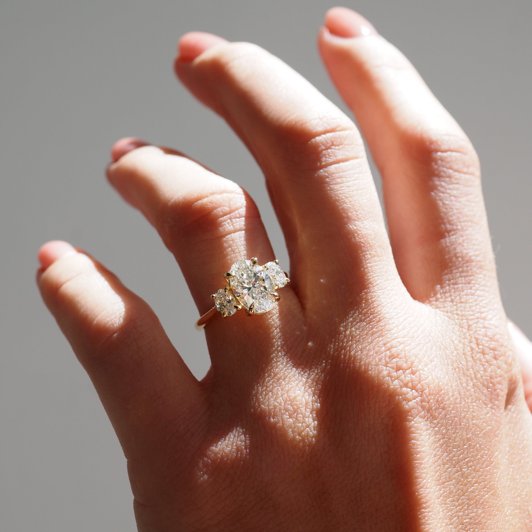 Ava | 2.5ct Oval Lab-Grown Diamond Ring