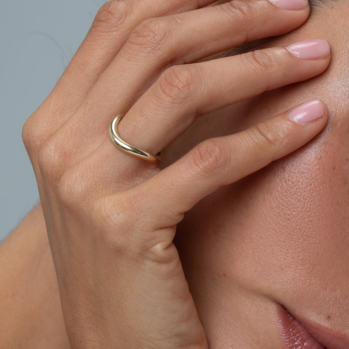 Riva Ring | Organically Curved Ring