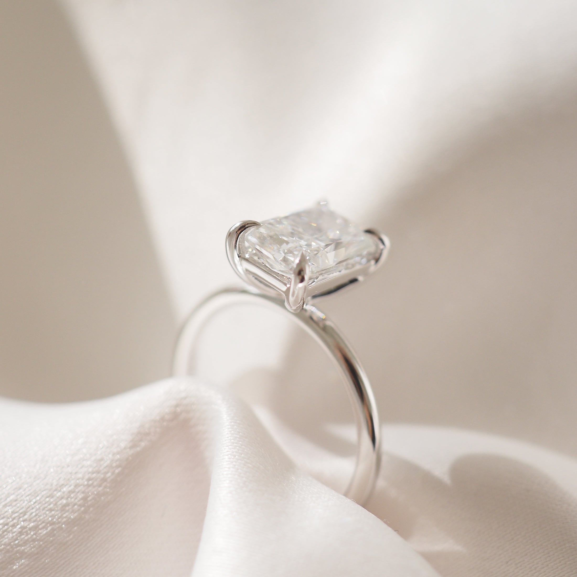 Rhea | 2ct Radiant Solitaire Lab-Grown Diamond Engagement Ring